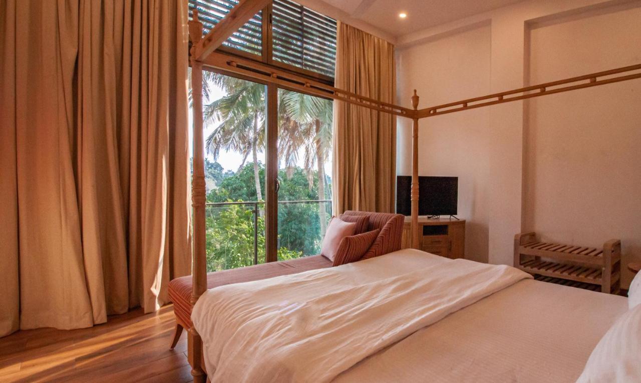 The Cloverleaf Super Luxury Villa Goa With Private Pool, North Goa Candolim Eksteriør billede